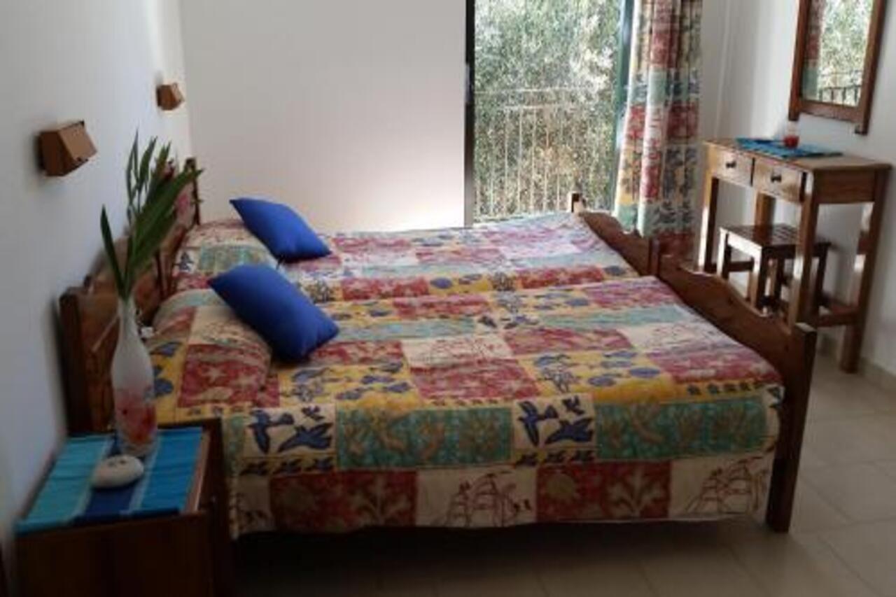 Sofia Apartments Mpoukaris Ngoại thất bức ảnh