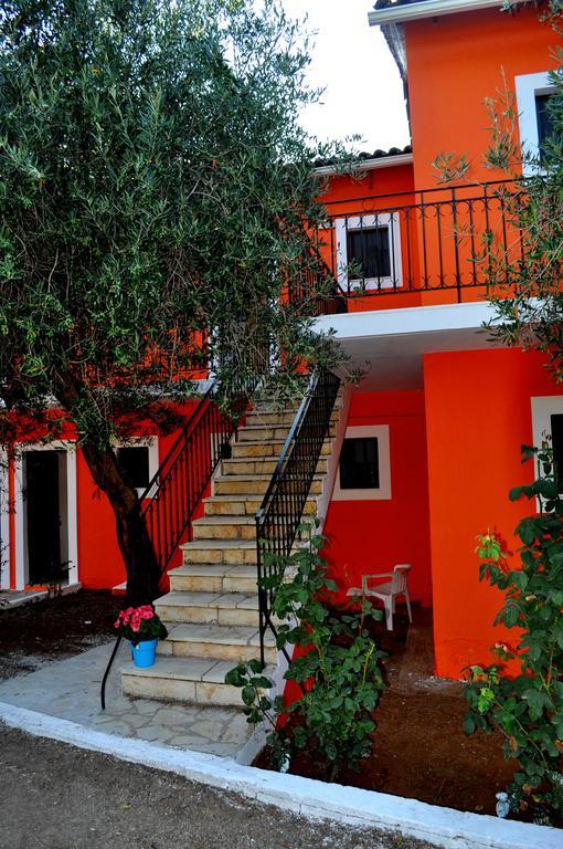 Sofia Apartments Mpoukaris Phòng bức ảnh