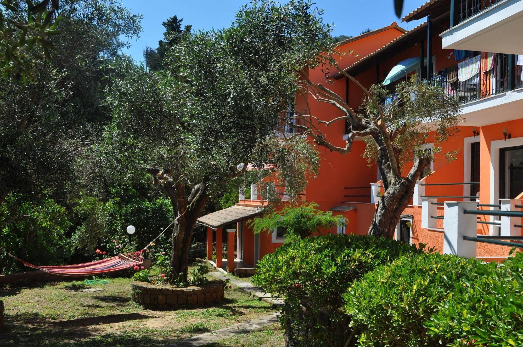 Sofia Apartments Mpoukaris Ngoại thất bức ảnh